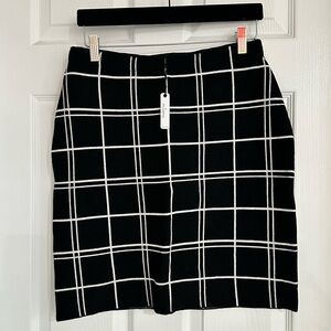 Milano Black and White Checkered Pencil Skirt